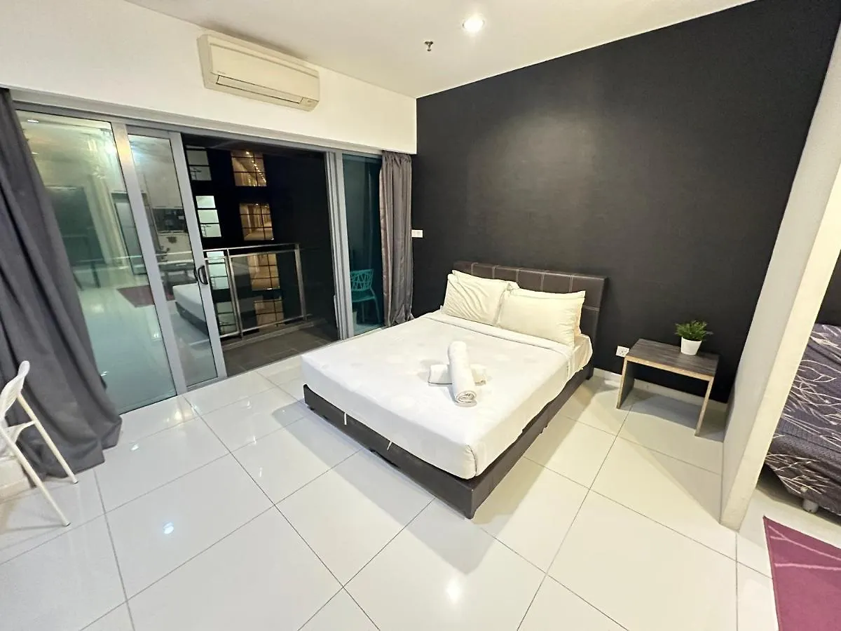Summer Suites Klcc By Purple Orchid Куала-Лумпур Апартаменты