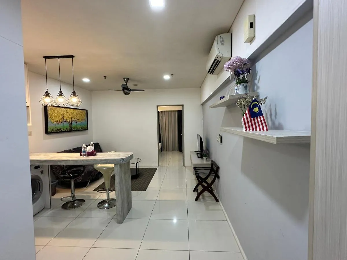 Апартаменты Summer Suites Klcc By Purple Orchid Куала-Лумпур